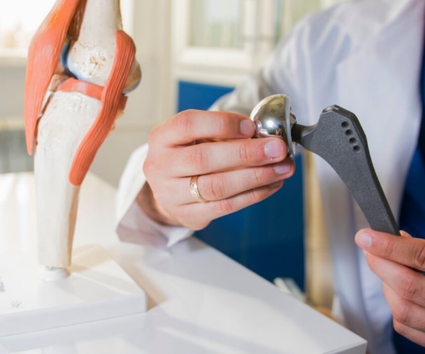 MVPT-Physical-Therapy-Massachusetts-Rhode-Island-Maine-New-Hampshire-New-York-hip-replacement