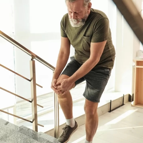 MVPT-Physical-Therapy-Massachusetts-Rhode-Island-Maine-New-Hampshire-New-York-knee-pain